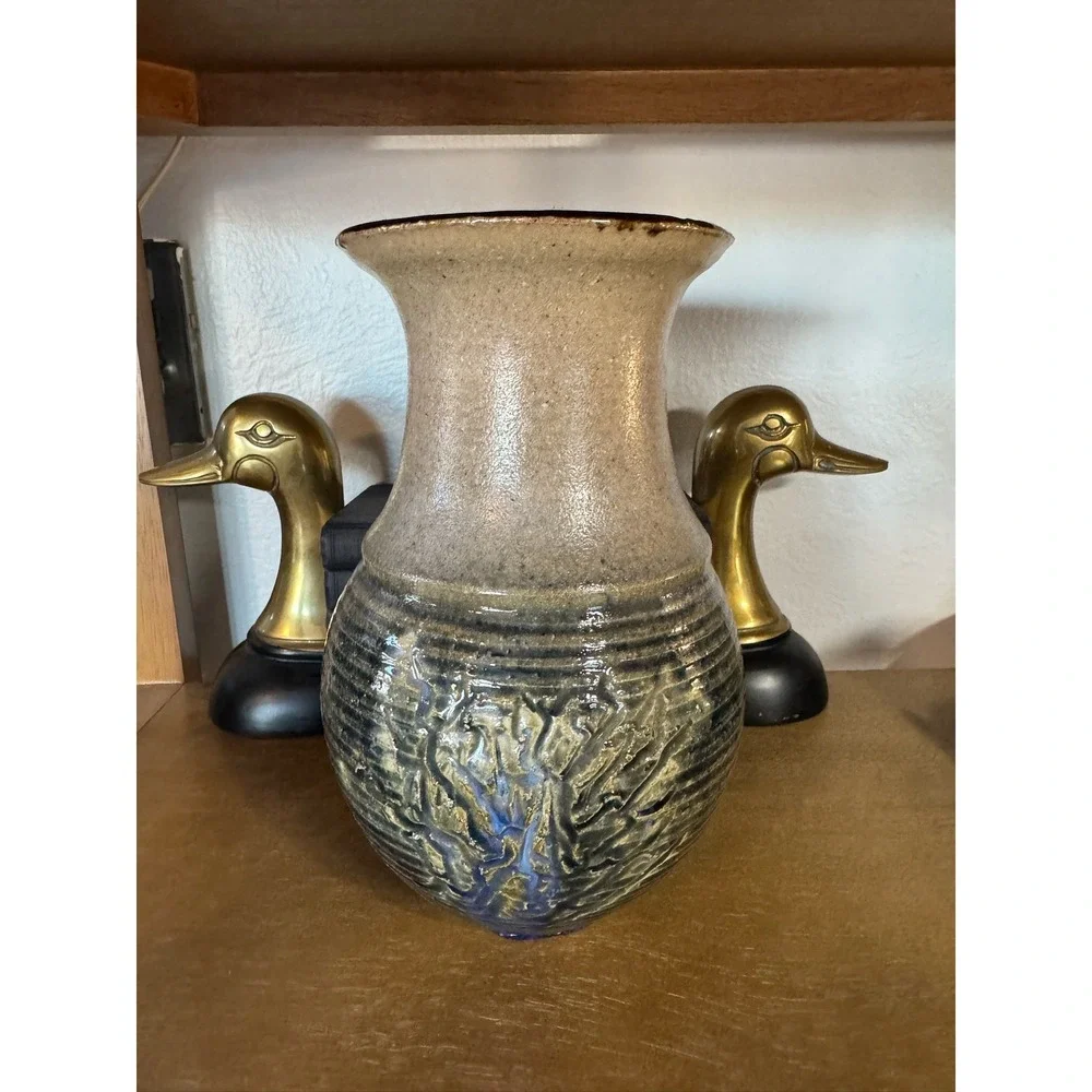 VNTG Handmade‎ Studio Art Pottery Vase Textured Blue & Earth Tones Signed 7904
